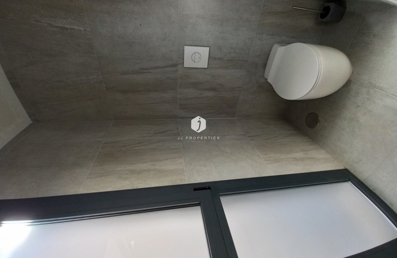 Tweedehands - Villa -
San Miguel de Salinas - Inland