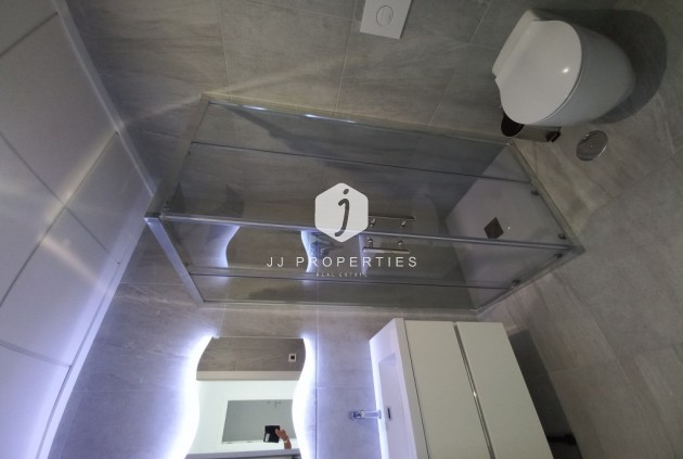 Tweedehands - Villa -
San Miguel de Salinas - Inland