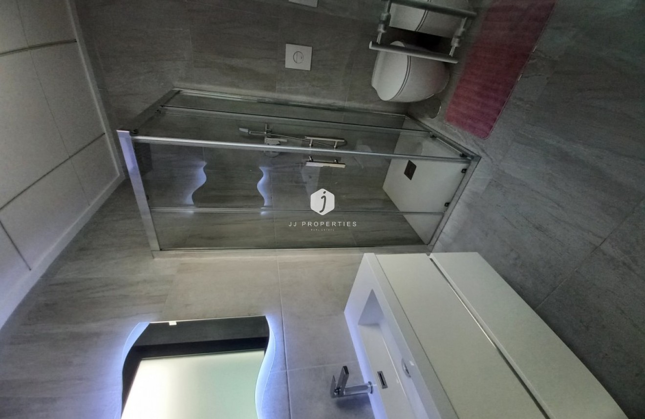 Tweedehands - Villa -
San Miguel de Salinas - Inland