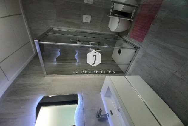 Tweedehands - Villa -
San Miguel de Salinas - Inland