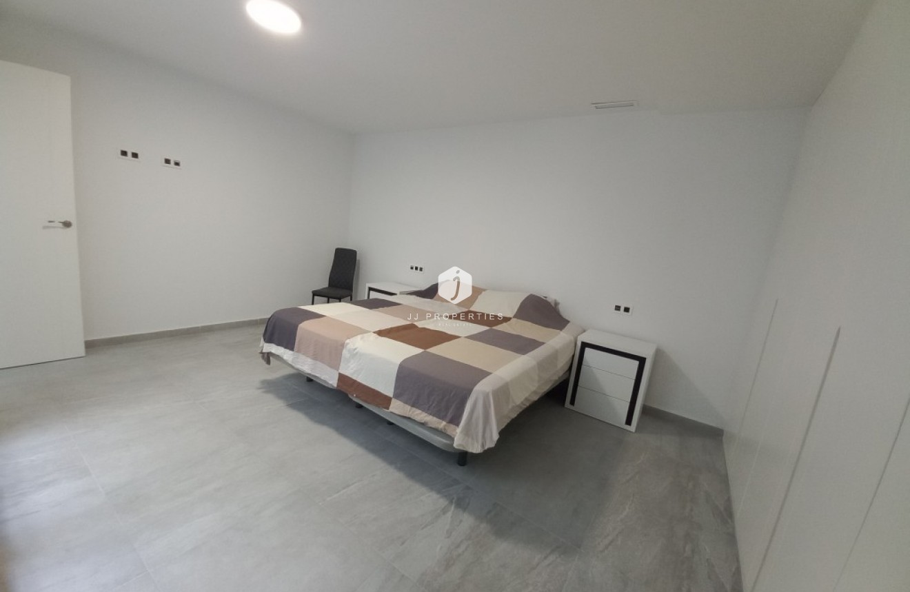 Tweedehands - Villa -
San Miguel de Salinas - Inland