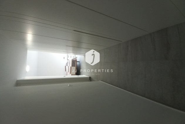 Tweedehands - Villa -
San Miguel de Salinas - Inland