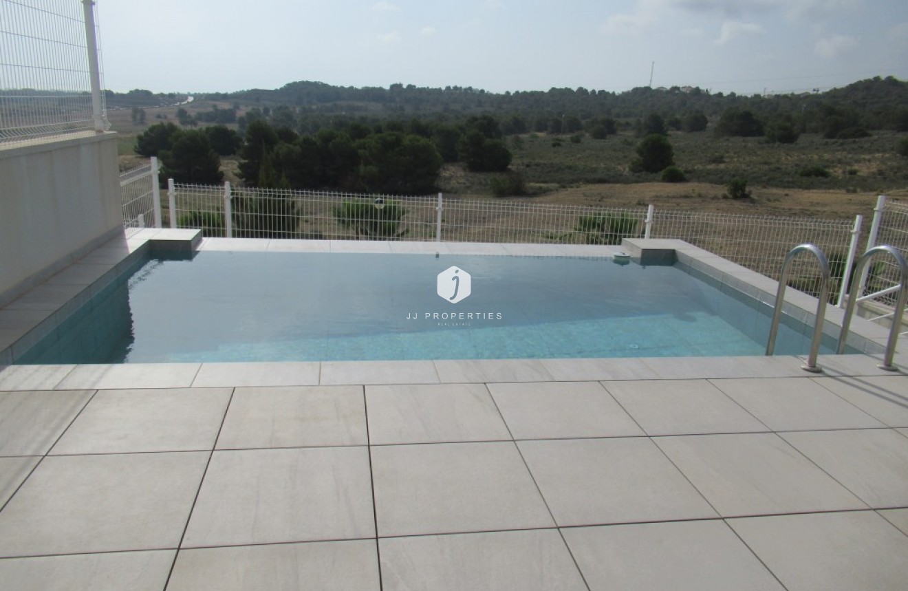 Tweedehands - Villa -
San Miguel de Salinas - Inland