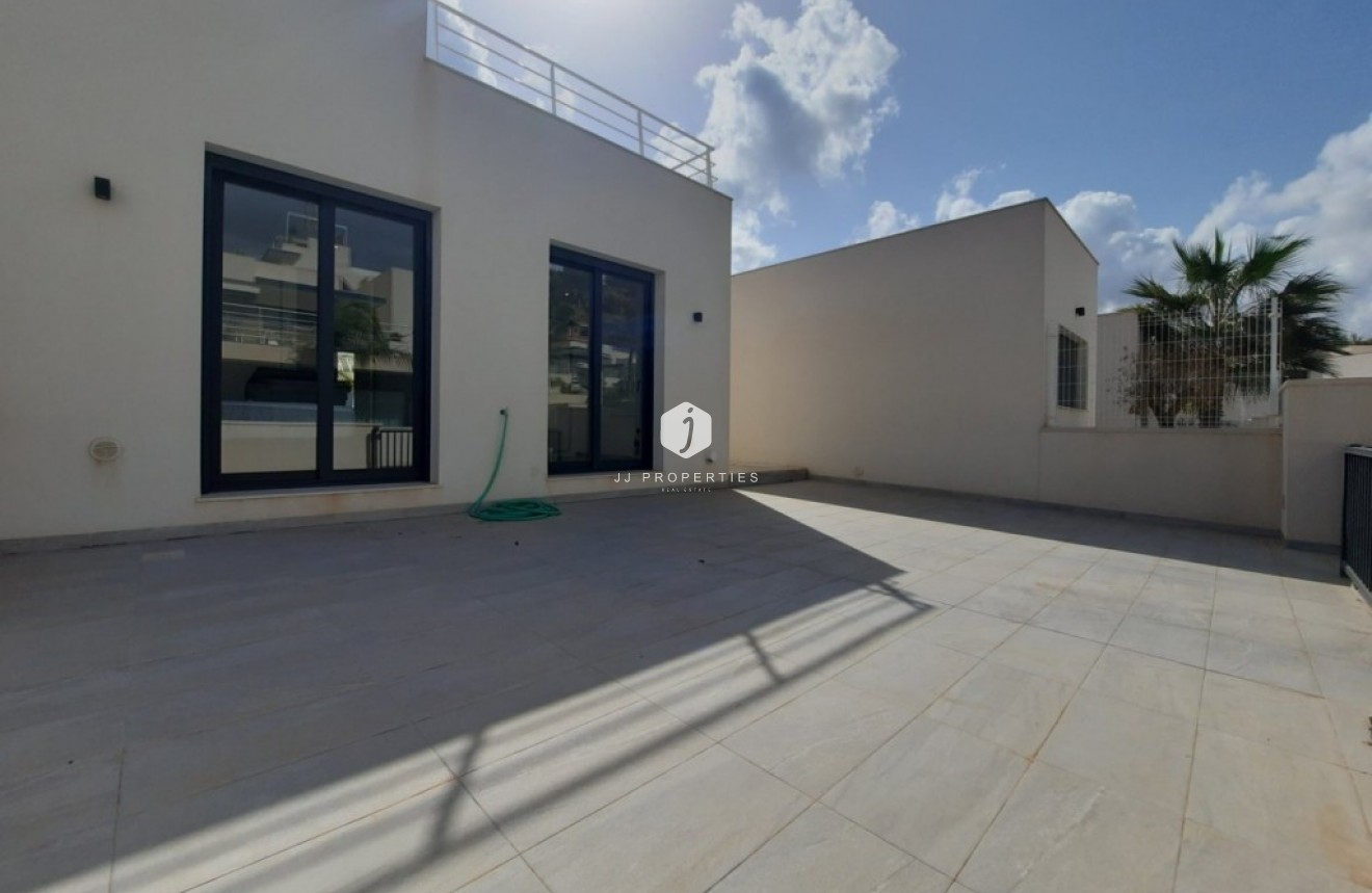 Tweedehands - Villa -
San Miguel de Salinas - Inland