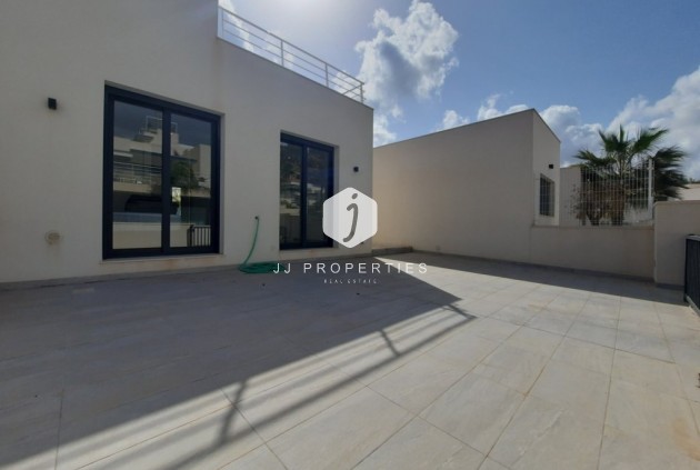 Tweedehands - Villa -
San Miguel de Salinas - Inland