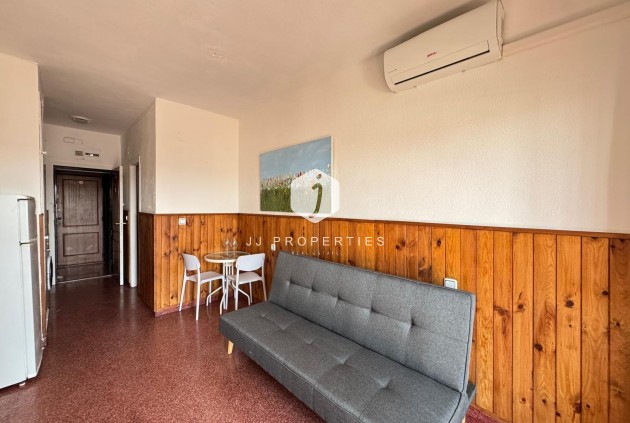 Aus zweiter Hand - Wohnung -
Torrevieja - Centro