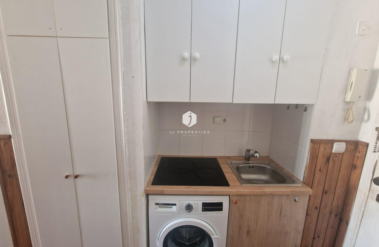 Aus zweiter Hand - Wohnung -
Torrevieja - Centro