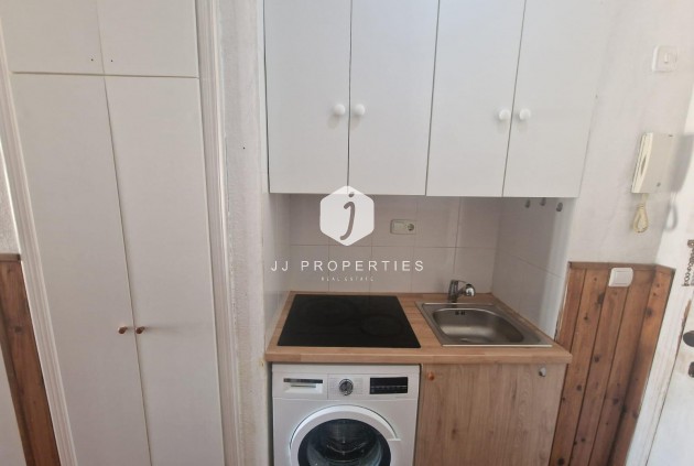 Aus zweiter Hand - Wohnung -
Torrevieja - Centro