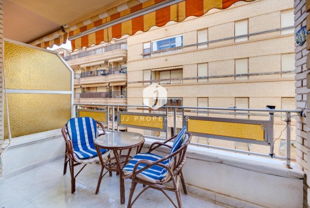 Tweedehands - Appartement / flat -
Torrevieja - Playa del Cura