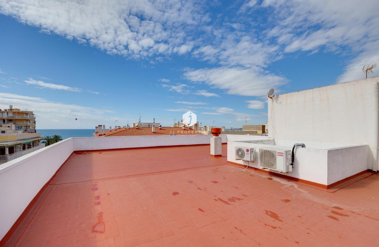 Tweedehands - Appartement / flat -
Torrevieja - Playa del Cura