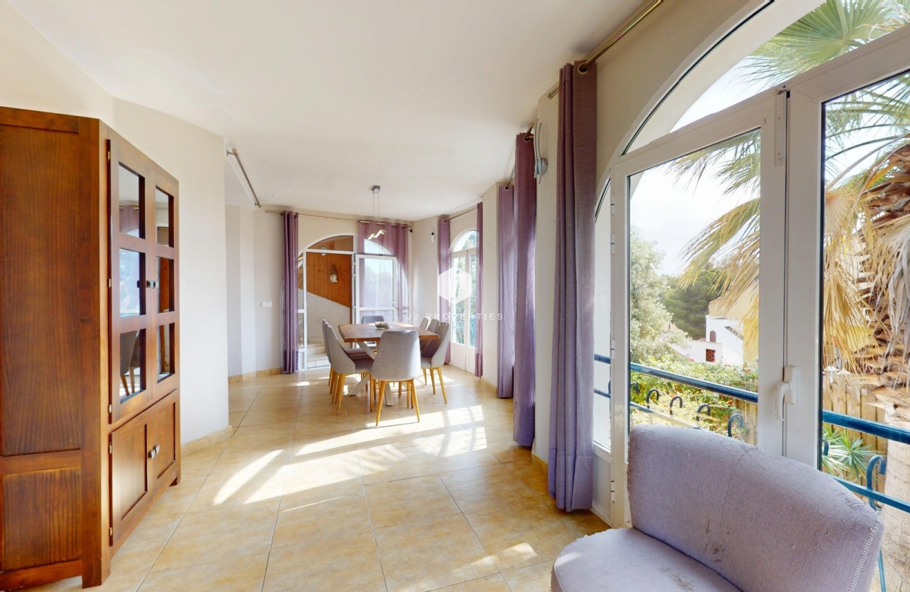 Tweedehands - Villa -
Orihuela Costa - Costa Blanca