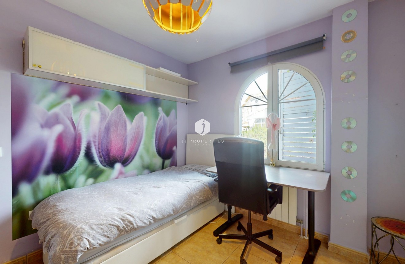 Tweedehands - Villa -
Orihuela Costa - Costa Blanca