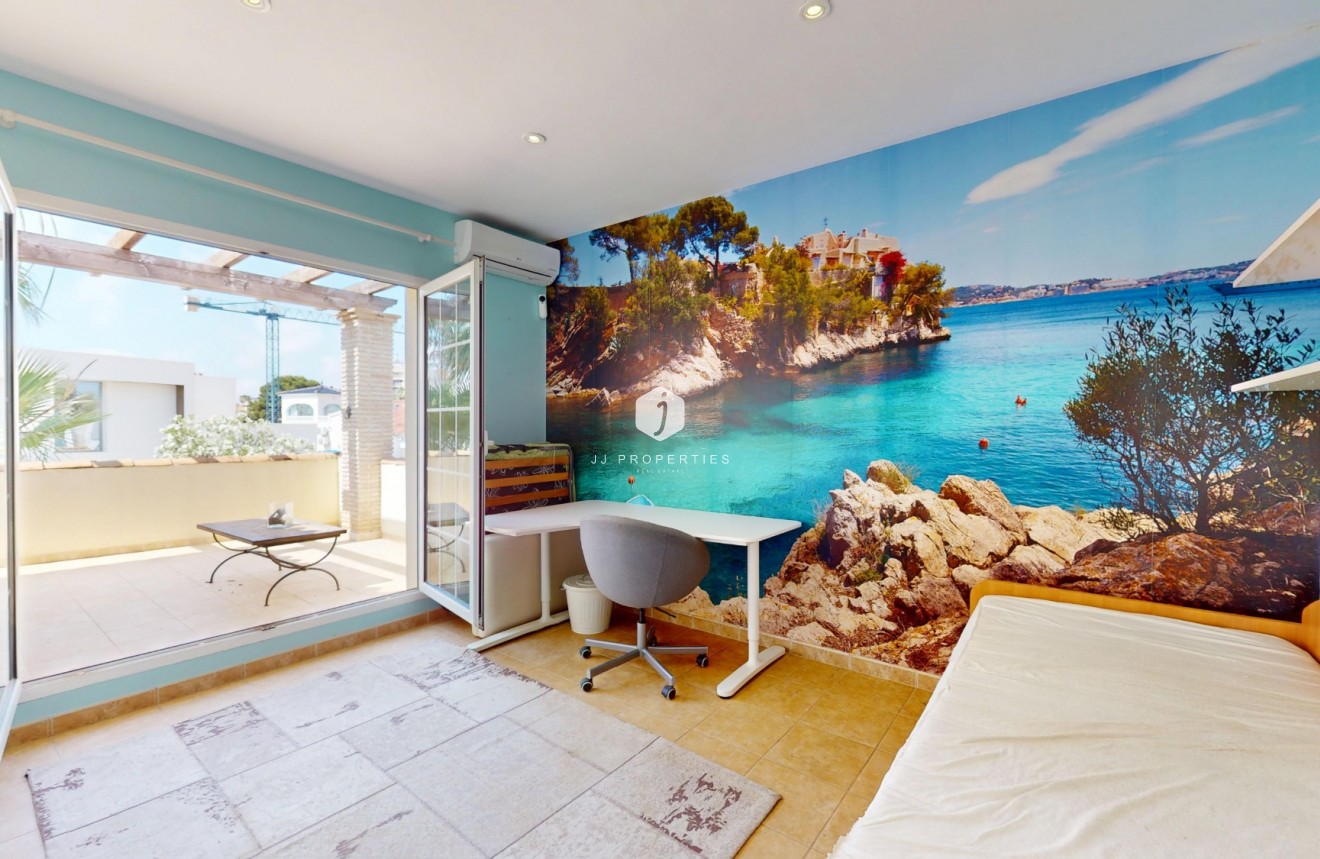 Tweedehands - Villa -
Orihuela Costa - Costa Blanca