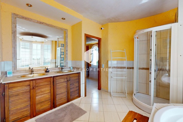 Tweedehands - Villa -
Orihuela Costa - Costa Blanca