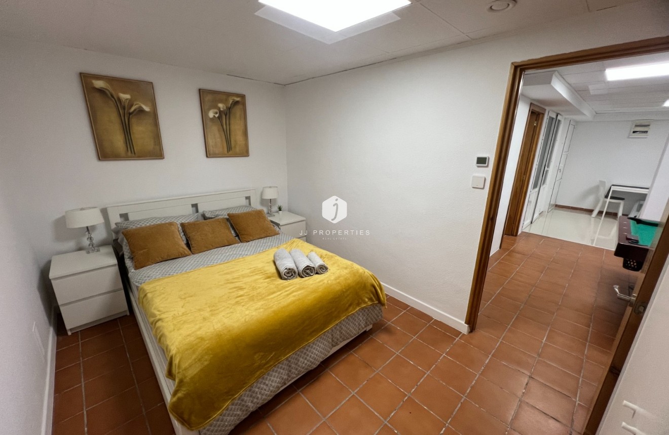 Tweedehands - Villa -
Algorfa - Inland