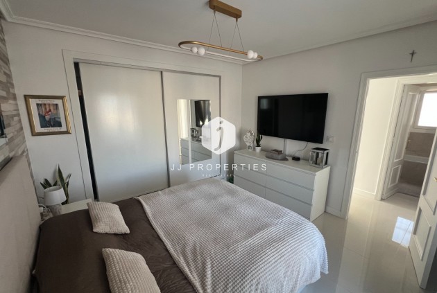 Tweedehands - Villa -
Algorfa - Inland