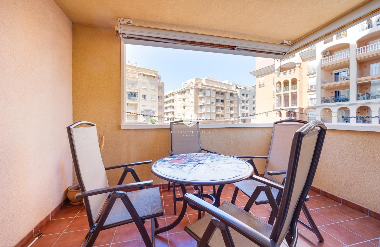 Tweedehands - Appartement / flat -
Torrevieja - Playa de los Locos