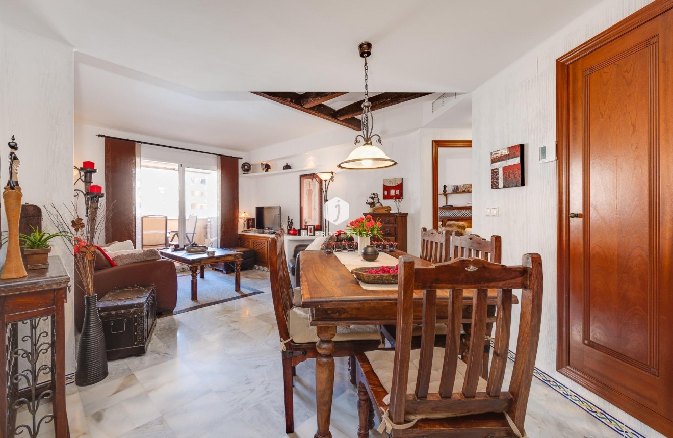 Tweedehands - Appartement / flat -
Torrevieja - Playa de los Locos