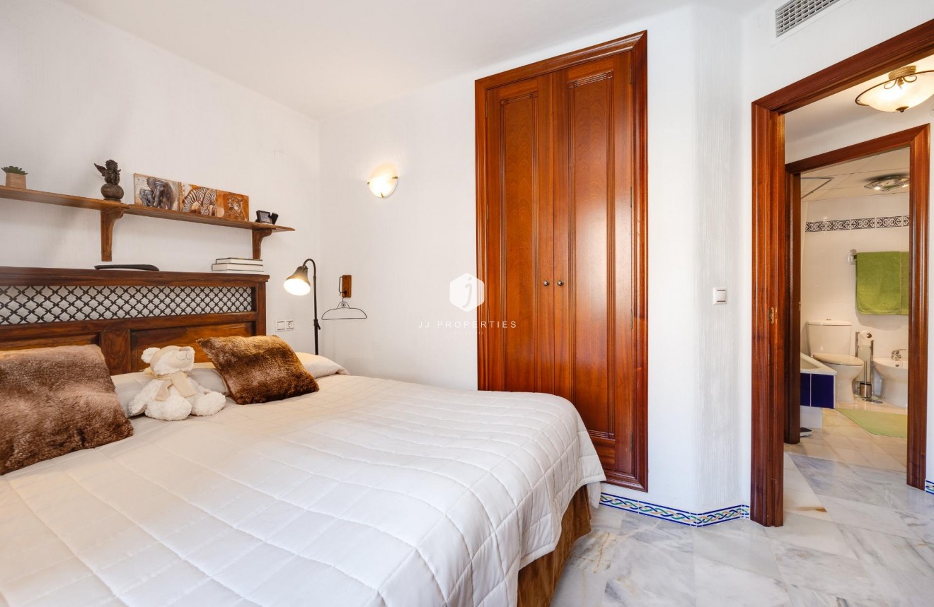 Tweedehands - Appartement / flat -
Torrevieja - Playa de los Locos