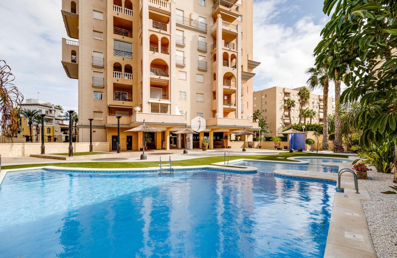 Tweedehands - Appartement / flat -
Torrevieja - Playa de los Locos