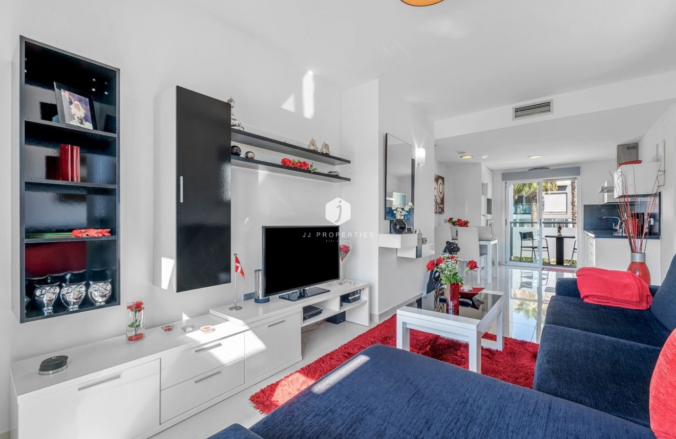 Tweedehands - Bungalow -
Punta Prima - Costa Blanca