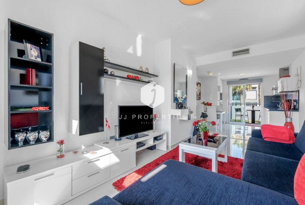 Tweedehands - Bungalow -
Punta Prima - Costa Blanca