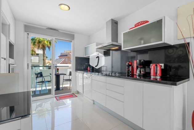 Tweedehands - Bungalow -
Punta Prima - Costa Blanca