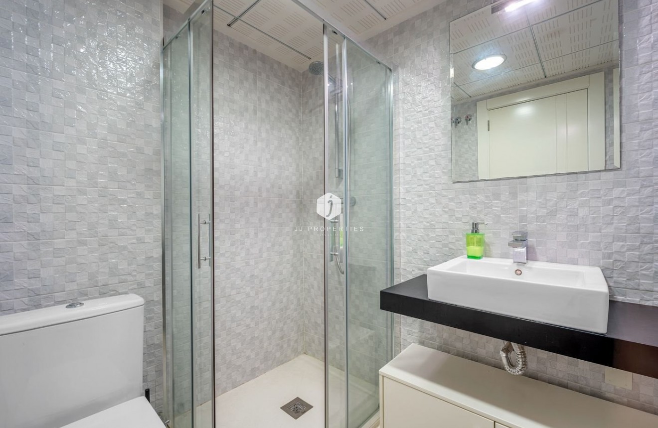 Tweedehands - Bungalow -
Punta Prima - Costa Blanca