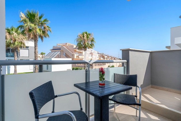 Tweedehands - Bungalow -
Punta Prima - Costa Blanca