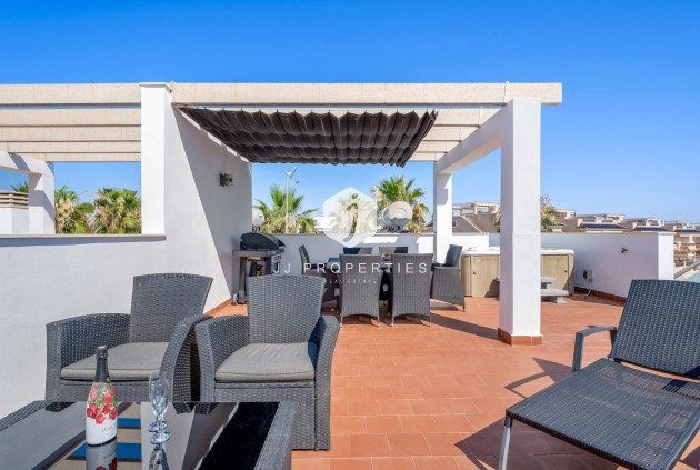 Tweedehands - Bungalow -
Punta Prima - Costa Blanca