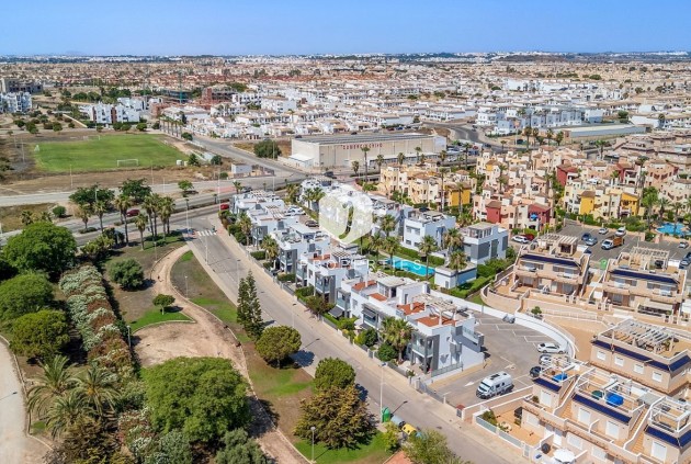 Tweedehands - Bungalow -
Punta Prima - Costa Blanca