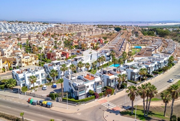 Tweedehands - Bungalow -
Punta Prima - Costa Blanca