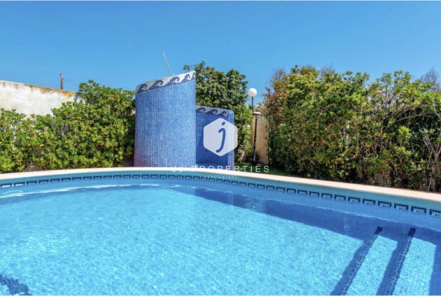 Tweedehands - Villa -
La Mata - Costa Blanca