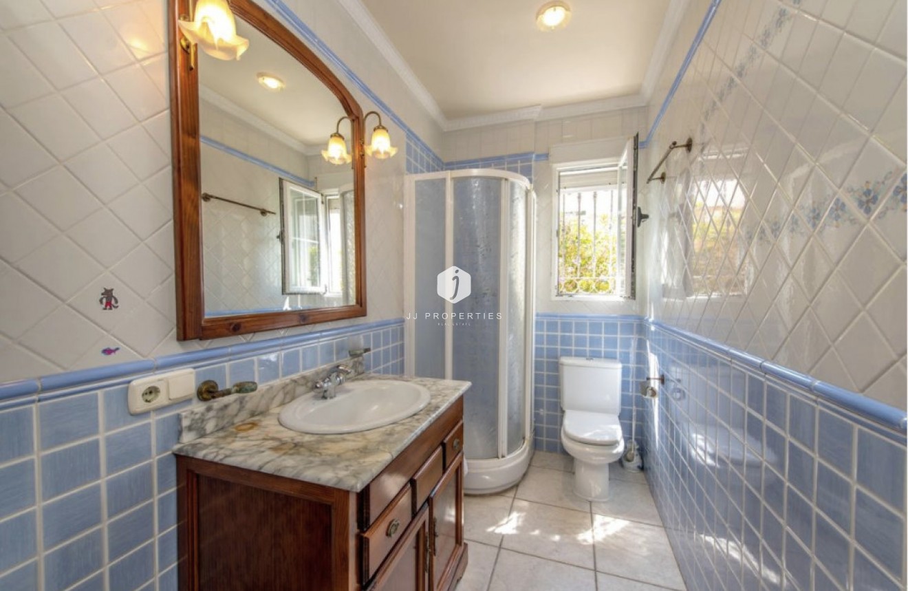 Tweedehands - Villa -
La Mata - Costa Blanca