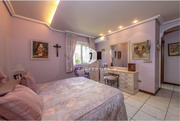 Tweedehands - Villa -
La Mata - Costa Blanca