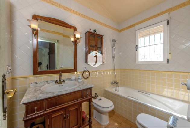 Tweedehands - Villa -
La Mata - Costa Blanca