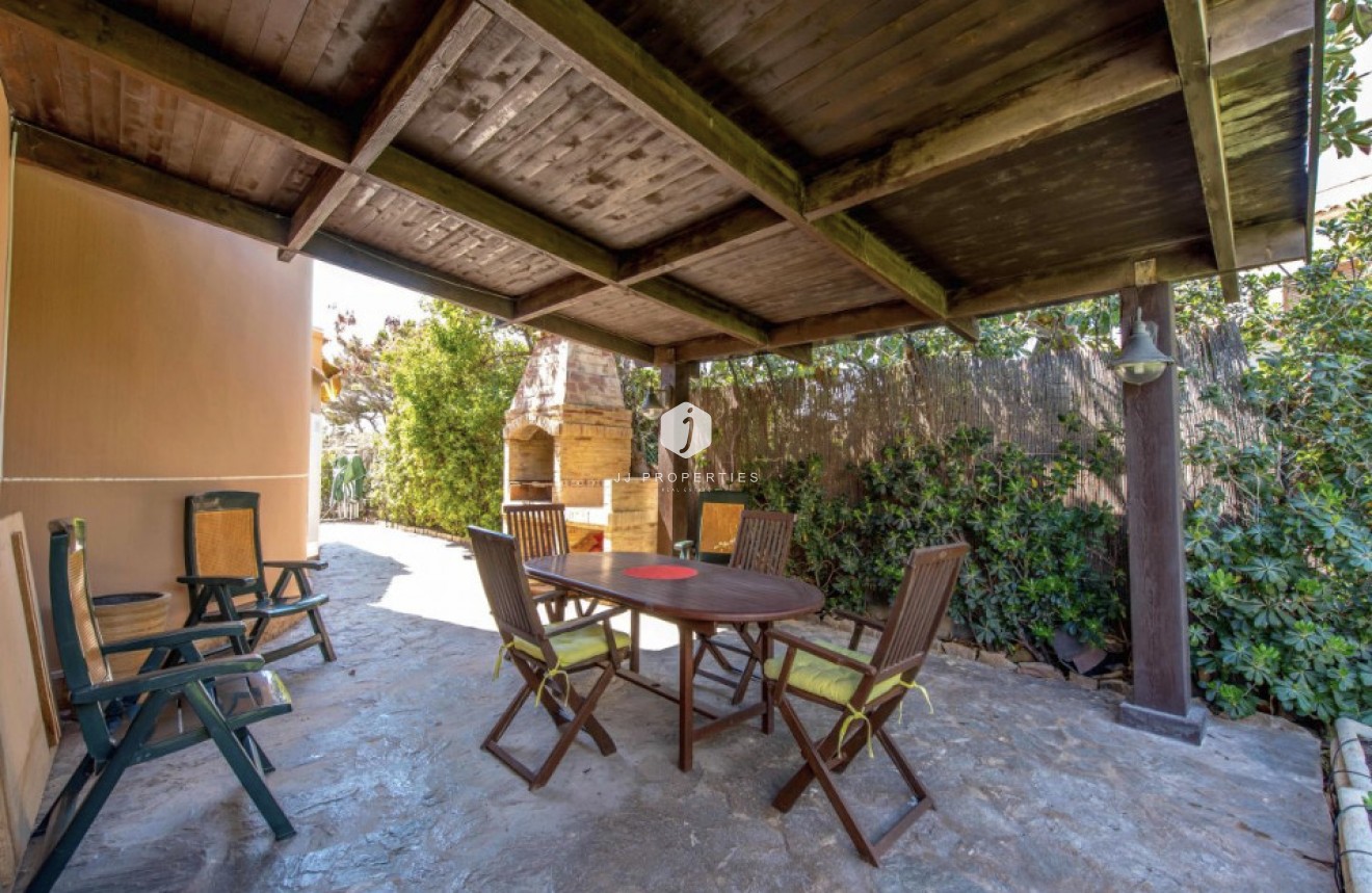 Tweedehands - Villa -
La Mata - Costa Blanca