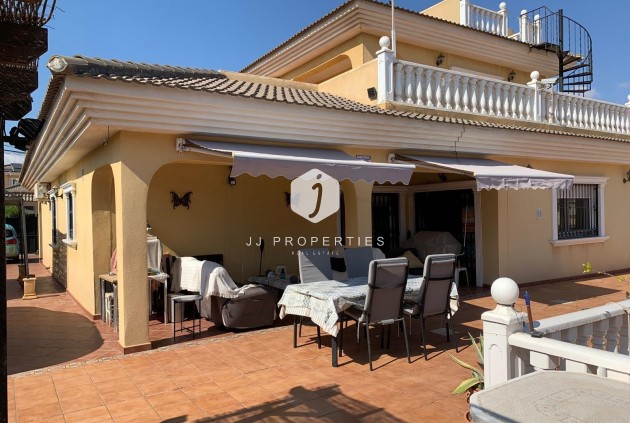 Tweedehands - Villa -
Torrevieja - Los Balcones - Los Altos del Edén