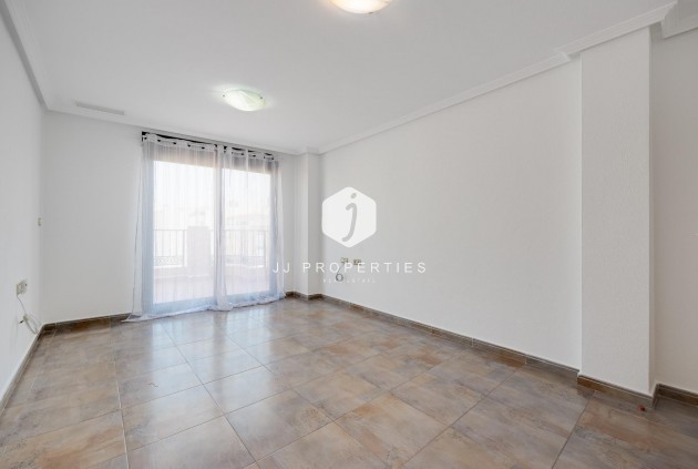 Z drugiej ręki - Daszek -
Torrevieja - Centro