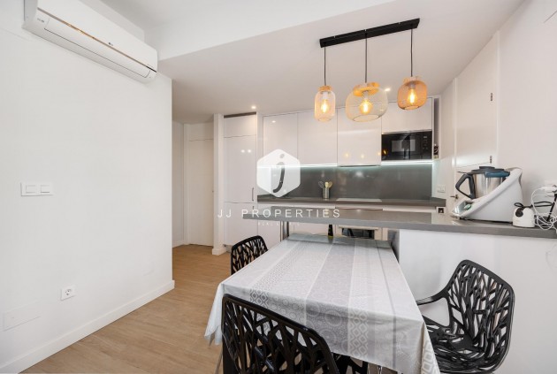 Tweedehands - Appartement / flat -
Orihuela Costa - Villamartín-las Filipinas