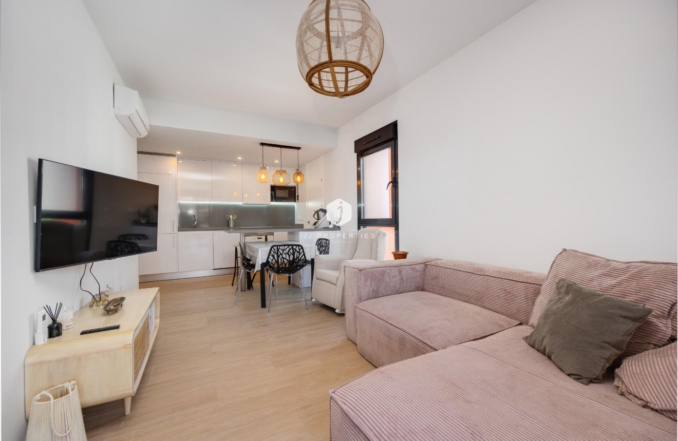 Tweedehands - Appartement / flat -
Orihuela Costa - Villamartín-las Filipinas