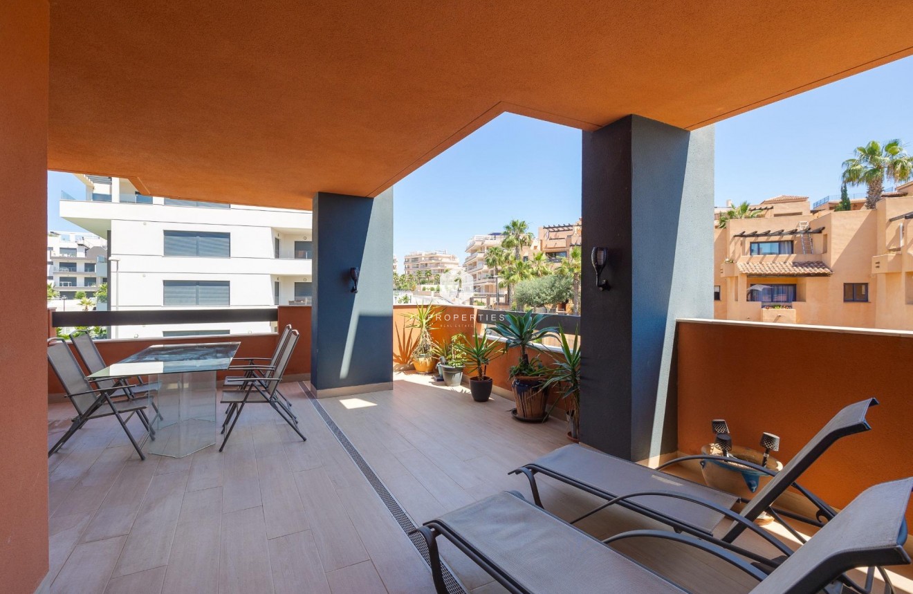 Tweedehands - Appartement / flat -
Orihuela Costa - Villamartín-las Filipinas