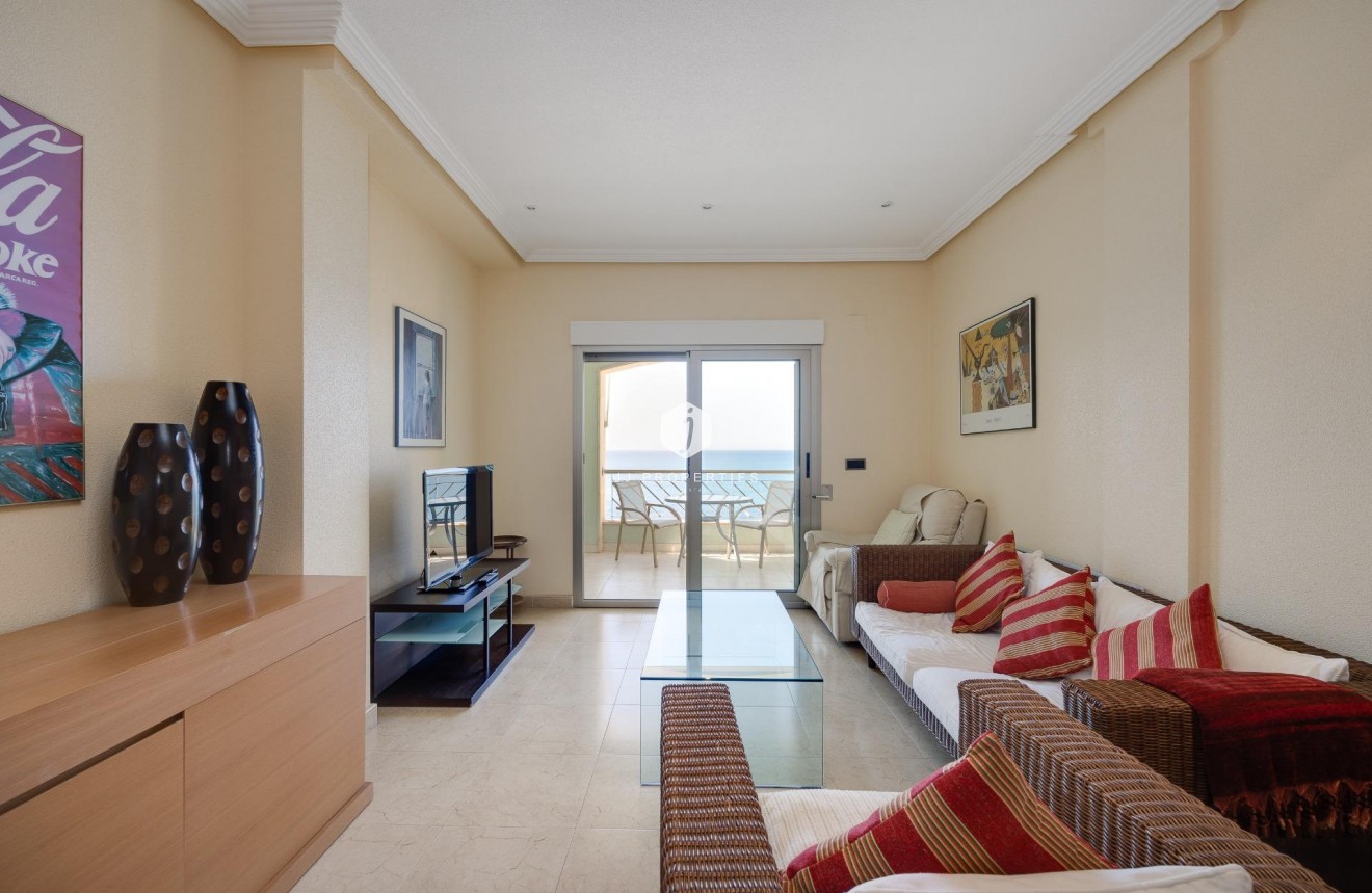 Tweedehands - Appartement / flat -
Torrevieja - Paseo maritimo