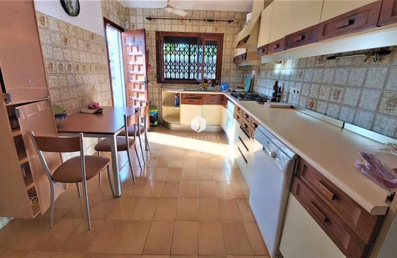 Tweedehands - Villa -
Torrevieja - Costa Blanca