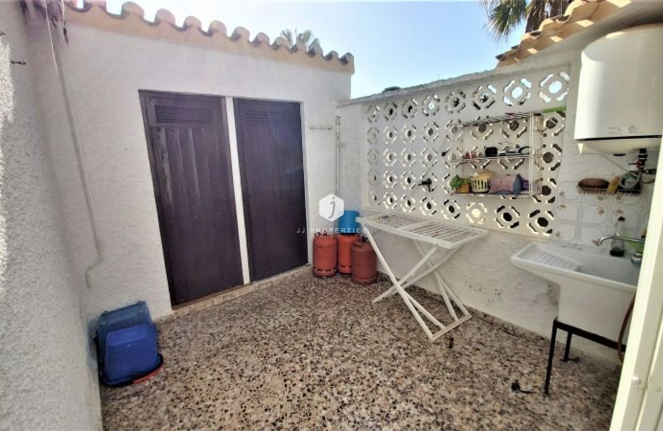 Tweedehands - Villa -
Torrevieja - Costa Blanca