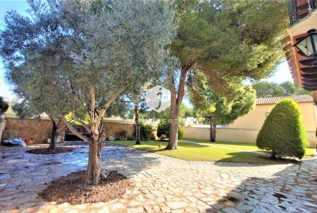 Tweedehands - Villa -
Torrevieja - Costa Blanca