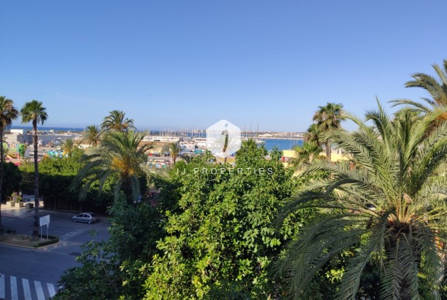 Tweedehands - Appartement / flat -
Torrevieja - Puerto