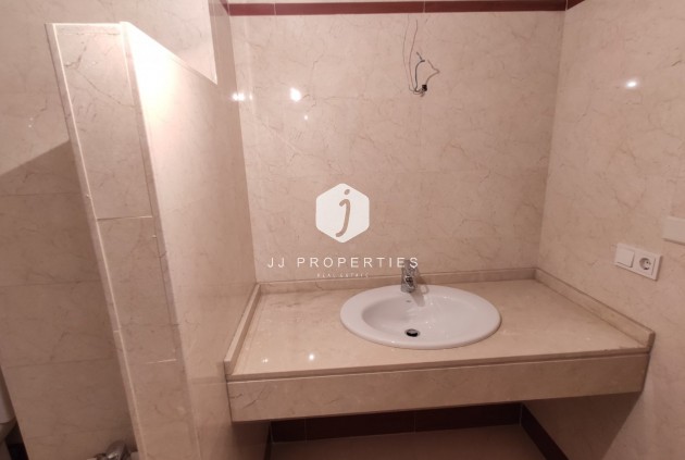 Tweedehands - Appartement / flat -
Torrevieja - Puerto