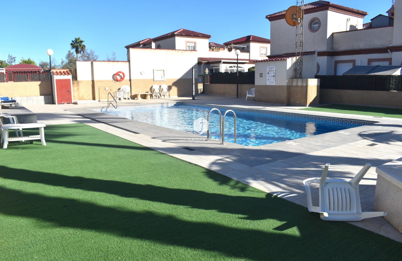 Tweedehands - Villa -
San Fulgencio - Costa Blanca