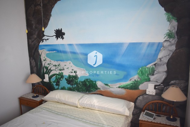 Tweedehands - Villa -
San Fulgencio - Costa Blanca